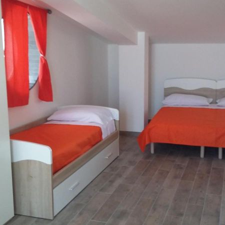 Casa Vacanza Miramare Portopalo Di Capo Passero Kültér fotó